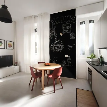 Apartment Carillon *